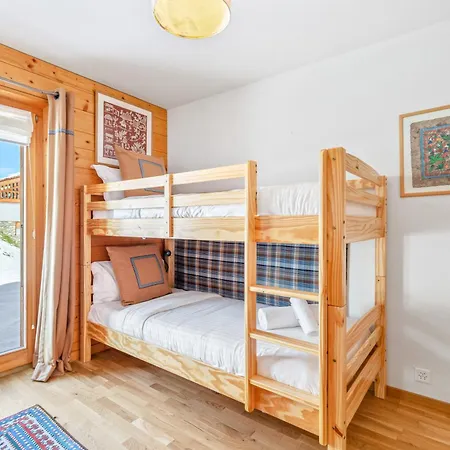 Magrappe, Acces Direct A La Piste Des Mayens De